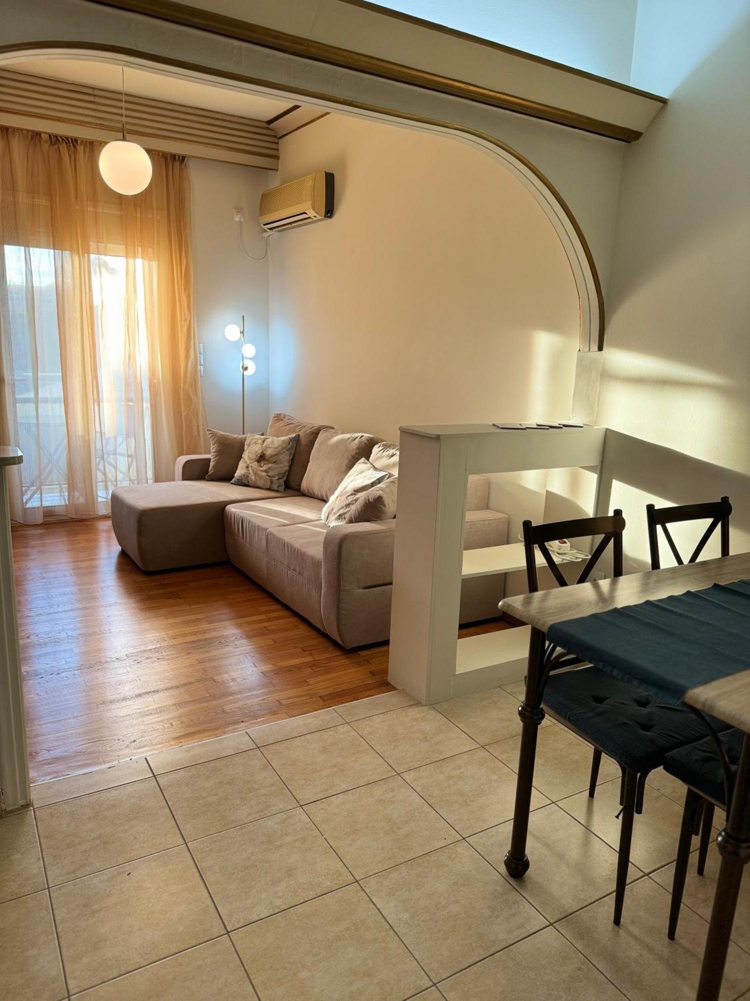 Cozy With Acropolis View Apartment Athens